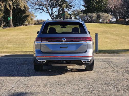 2024 Volkswagen Atlas 2.0T SEL Premium R-Line 4MOTION