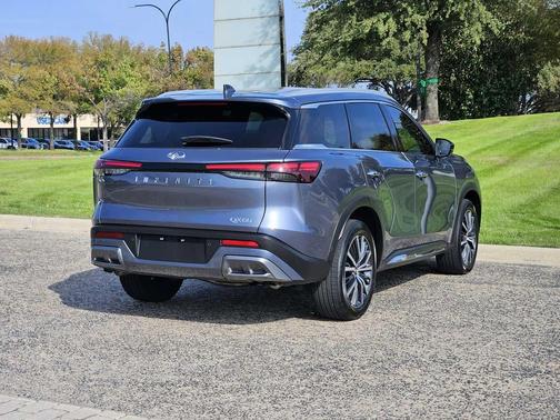 2025 INFINITI QX60 SENSORY