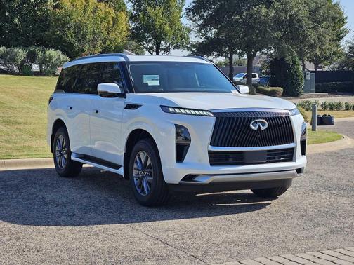 2026 INFINITI QX80 PURE