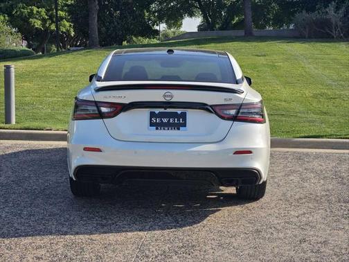 2023 Nissan Maxima SR Xtronic CVT
