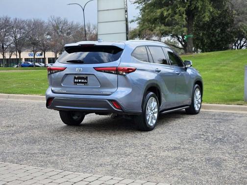 2020 Toyota Highlander Limited