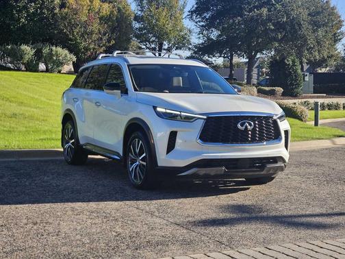 2025 INFINITI QX60 SENSORY