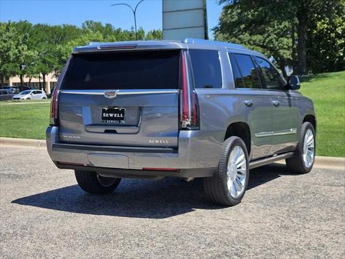 2019 Cadillac Escalade Platinum