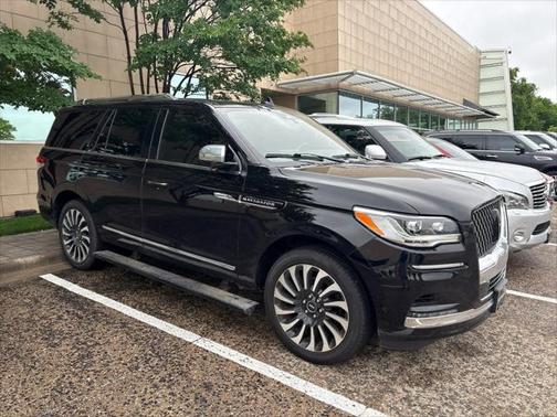 2022 Lincoln Navigator Black Label