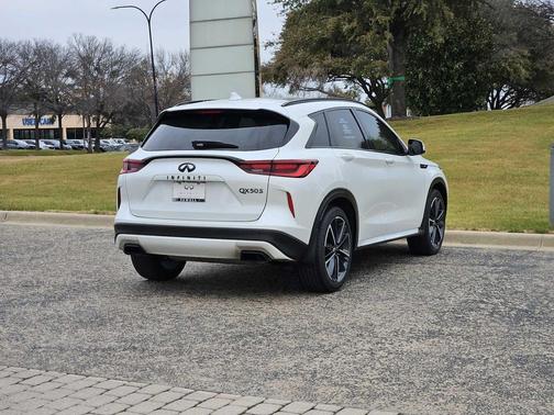 2023 INFINITI QX50 SPORT
