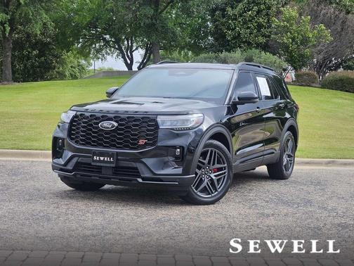 Agate Black Metallic 2025 Ford Explorer ST