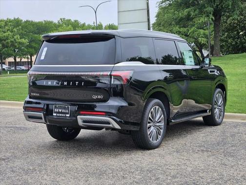 2025 INFINITI QX80 Luxe