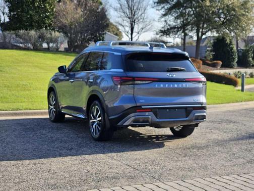 2023 INFINITI QX60 SENSORY