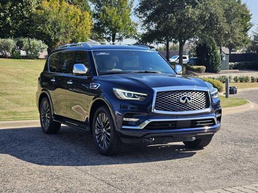 2024 INFINITI QX80 SENSORY AWD