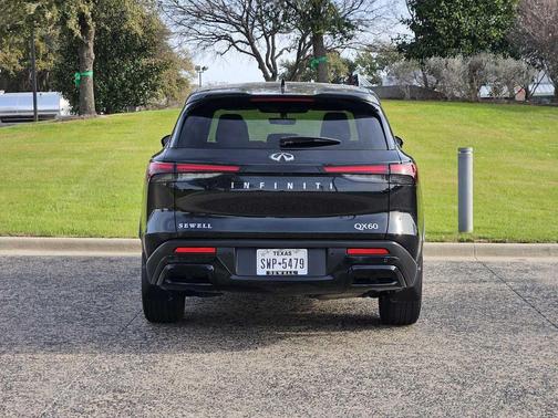 2023 INFINITI QX60 Pure