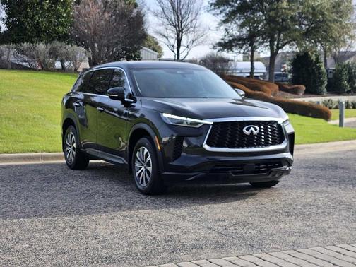 2023 INFINITI QX60 Pure