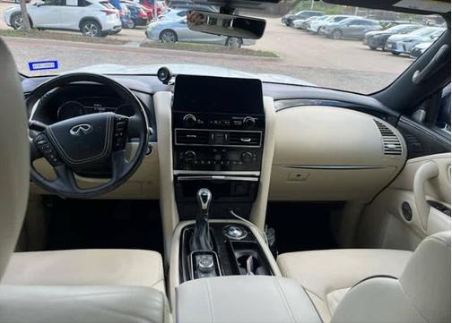 2022 INFINITI QX80 SENSORY