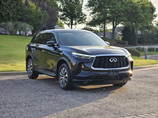 2023 INFINITI QX60 Pure