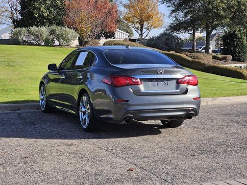 2015 INFINITI Q70L 3.7