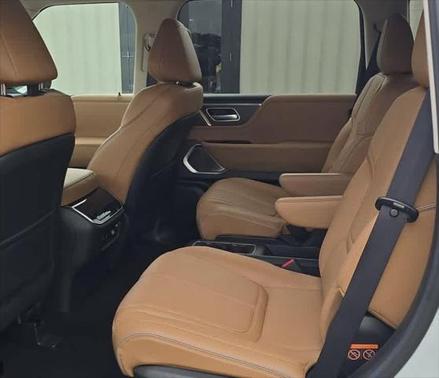2025 INFINITI QX80 SENSORY AWD