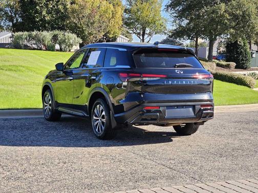 2024 INFINITI QX60 Pure