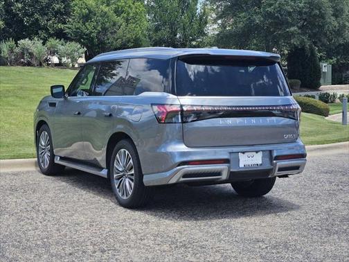 2025 INFINITI QX80 SENSORY AWD