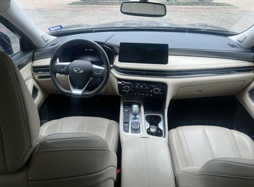 2022 INFINITI QX60 Luxe