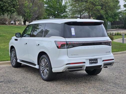 2025 INFINITI QX80 SENSORY AWD