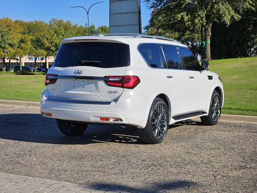 2023 INFINITI QX80 PREMIUM SELECT AWD