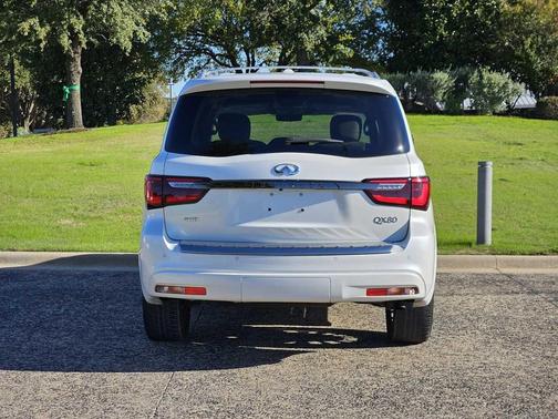 2023 INFINITI QX80 PREMIUM SELECT AWD
