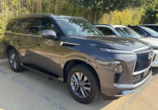 2025 INFINITI QX80 PURE