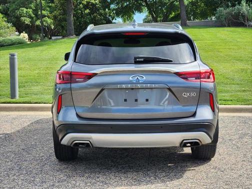 2021 INFINITI QX50 LUXE