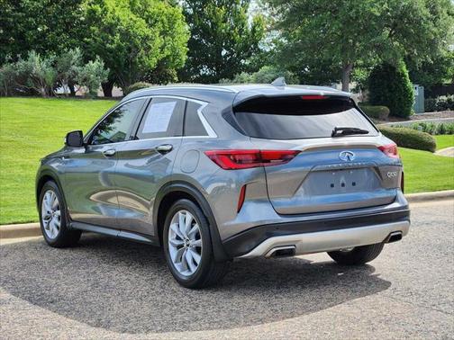 2021 INFINITI QX50 LUXE