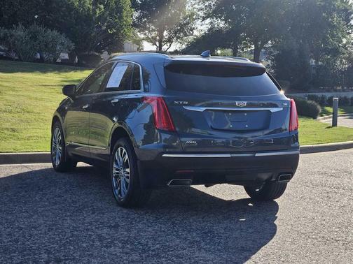 Shadow Metallic 2019 Cadillac XT5 Premium Luxury