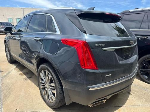 Shadow Metallic 2019 Cadillac XT5 Premium Luxury