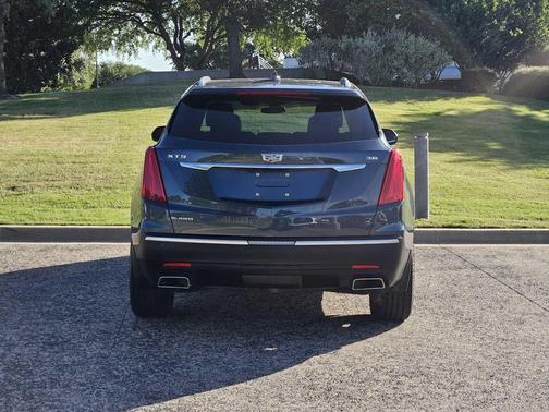 Shadow Metallic 2019 Cadillac XT5 Premium Luxury