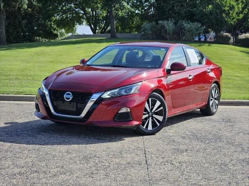 2021 Nissan Altima 2.5 SV