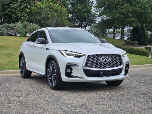 Radiant White 2025 INFINITI QX55 SENSORY