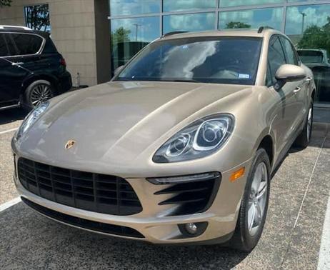 2017 Porsche Macan Base