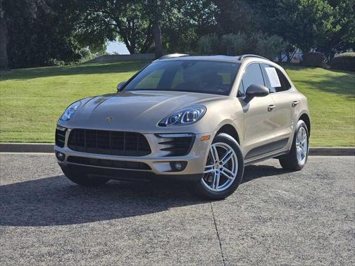 2017 Porsche Macan Base