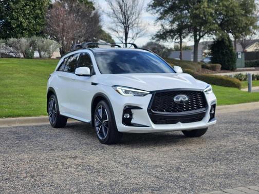 2025 INFINITI QX50 Sport AWD