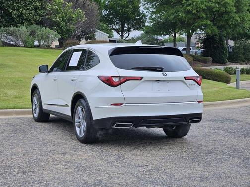 Platinum White Pearl 2024 Acura MDX Standard