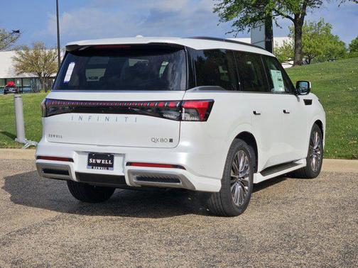 2025 INFINITI QX80 SENSORY AWD