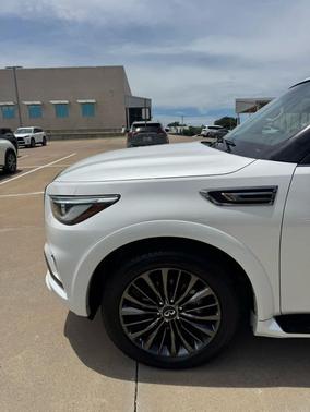 Moonstone White 2021 INFINITI QX80 PREMIUM SELECT AWD