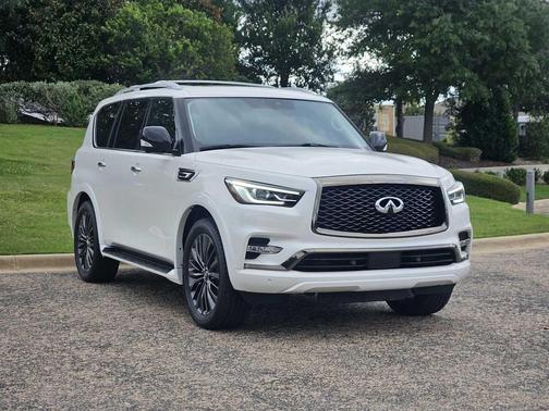 Moonstone White 2021 INFINITI QX80 PREMIUM SELECT AWD
