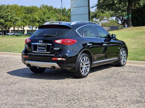 2017 INFINITI QX50 Base