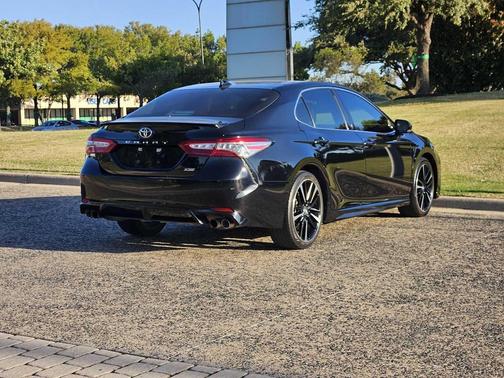 2020 Toyota Camry XSE