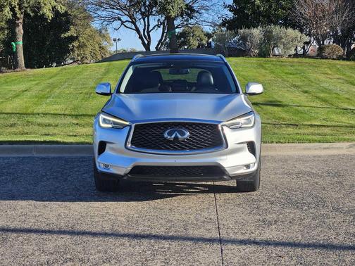 2021 INFINITI QX50 LUXE