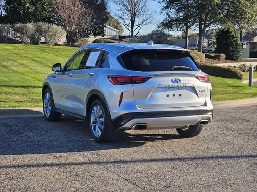 2021 INFINITI QX50 LUXE