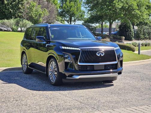 Black Obsidian 2026 INFINITI QX80 Luxe