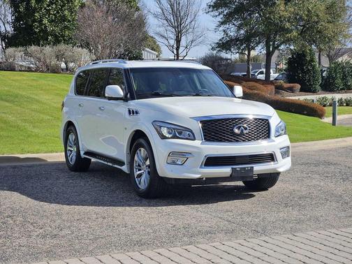 2017 INFINITI QX80 Base