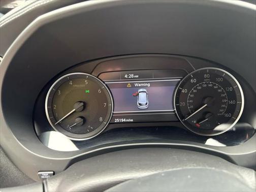 2022 INFINITI QX50 LUXE