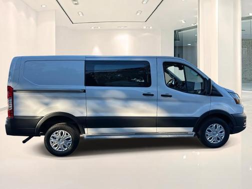 2023 Ford Transit-250 T-250 130 LOW RF 9070 GVWR