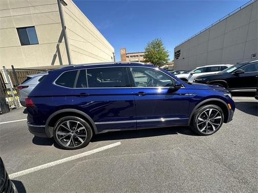 2024 Volkswagen Tiguan 2.0T SEL R-Line