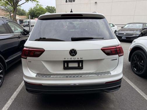 Pure White 2024 Volkswagen Tiguan 2.0T SE 4MOTION
